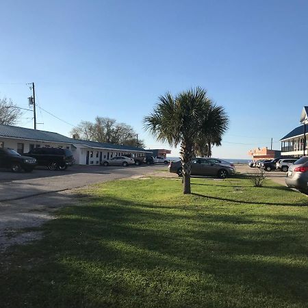 Bayfront Inn Biloxi Ngoại thất bức ảnh