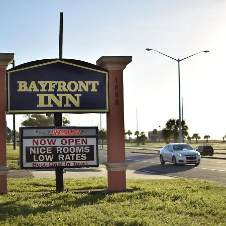 Bayfront Inn Biloxi Ngoại thất bức ảnh