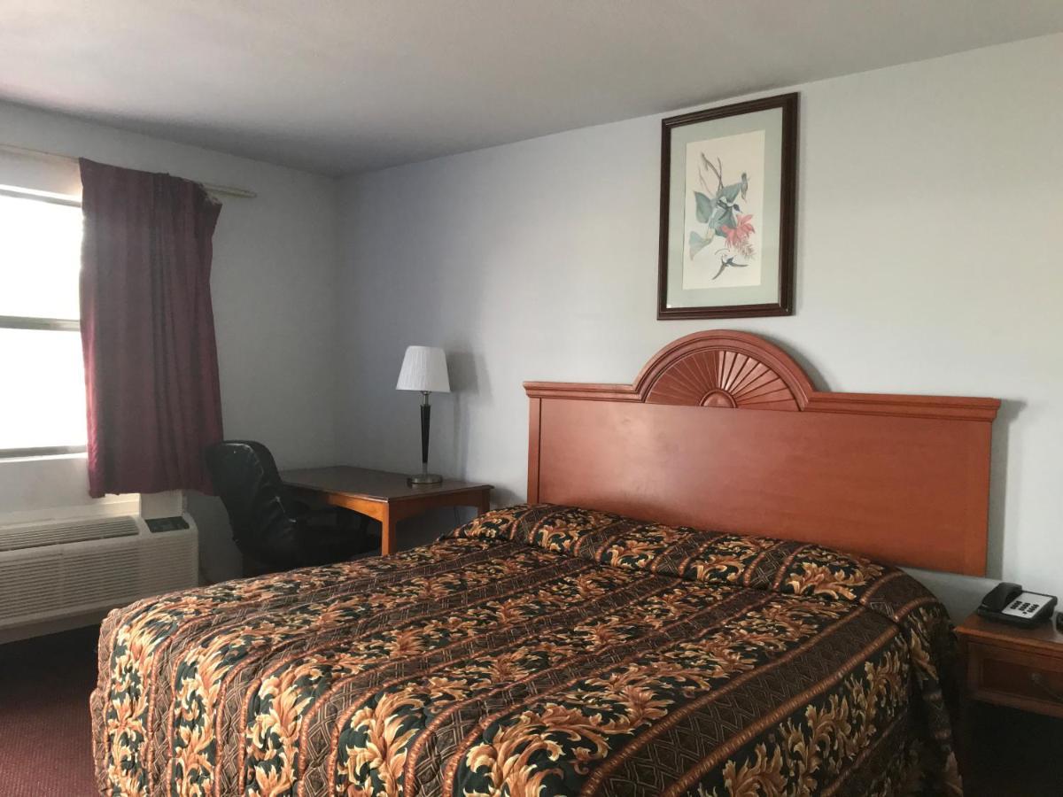 Bayfront Inn Biloxi Ngoại thất bức ảnh